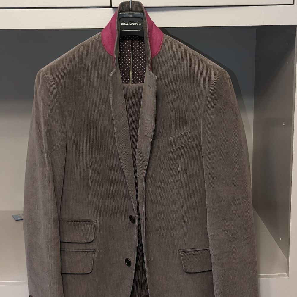 💰💥💯#1 NWOT's Etro Men's 46 grey corduroy suit/striped silk lining/w pink
